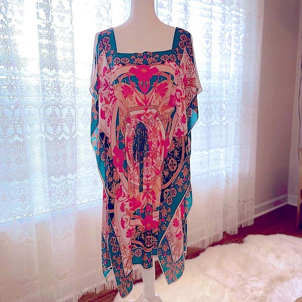 EUC BCBGMaxAzria Handkerchief Style Dress  Sz. M